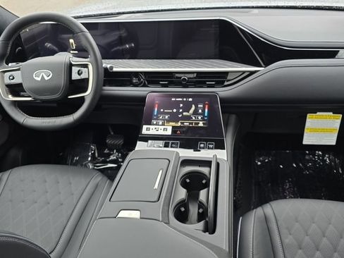 New 2026 INFINITI QX80 Autograph w/ Premium Cargo Package image 28