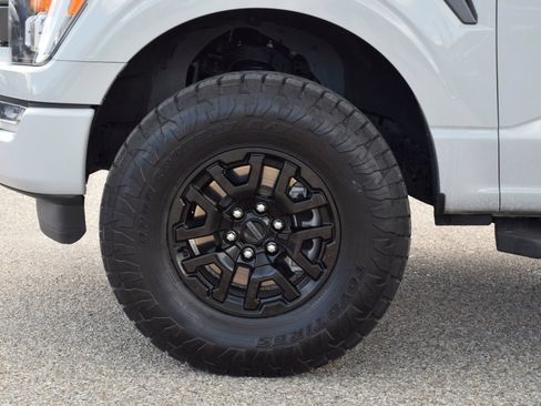 Used 2023 Ford F150 Lariat AWD/4WD image 27