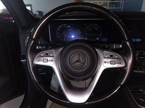 Used 2020 Mercedes-Benz S 560 4MATIC Sedan image 14