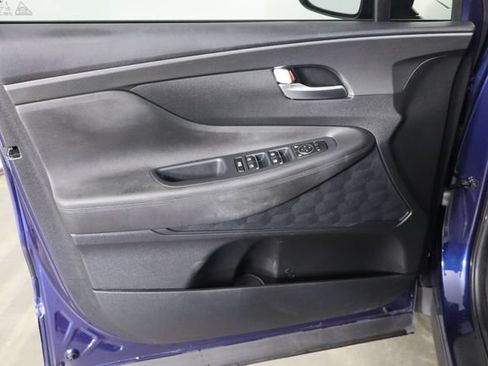 Used 2022 Hyundai Santa Fe SEL FWD image 19