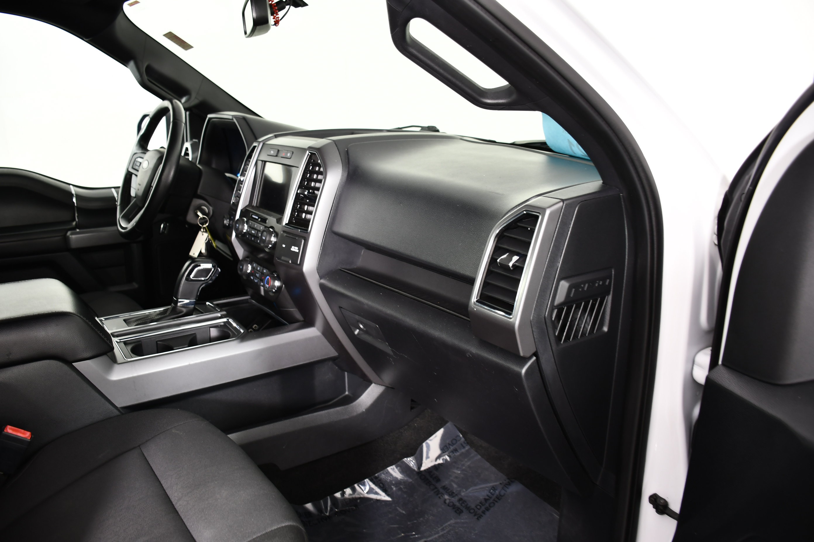 Used 2020 Ford F150 XLT w/ Equipment Group 302A Luxury AWD/4WD image 44
