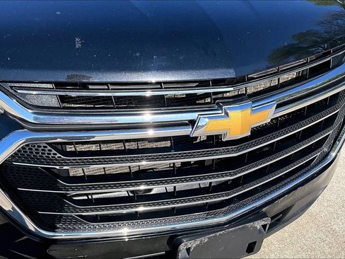 Used 2020 Chevrolet Traverse LT AWD/4WD image 29