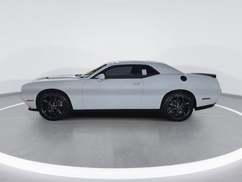 Used 2023 Dodge Challenger SXT w/ Blacktop Package image 6