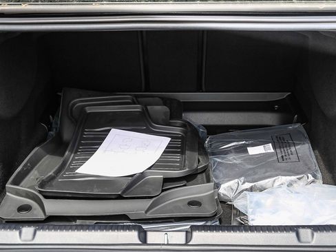 Used 2024 Mercedes-Benz EQE 350+ 4MATIC Sedan image 33