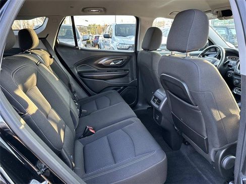 Certified 2024 GMC Terrain SLE image 11