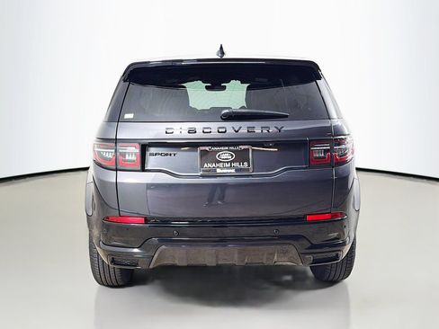 Certified 2025 Land Rover Discovery Sport Dynamic SE AWD/4WD image 4