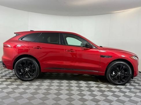Certified 2026 Jaguar F-PACE R-Dynamic S AWD/4WD image 9