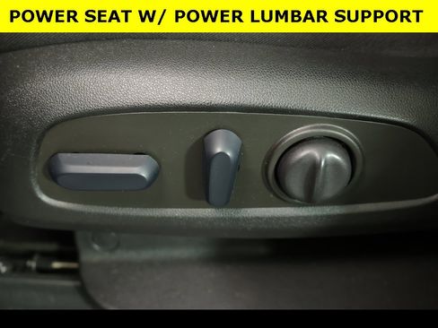 Used 2023 Chevrolet Blazer LT w/ Convenience Package image 10