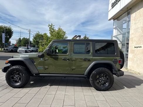 Used 2024 Jeep Wrangler Unlimited AWD/4WD image 7