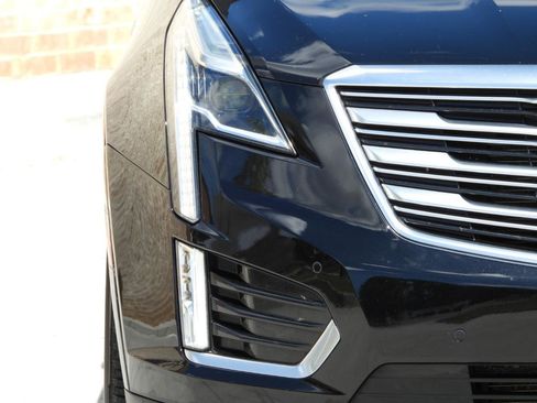 Used 2018 Cadillac XT5 Premium Luxury w/ LPO, Wheel Lock Package AWD/4WD image 31