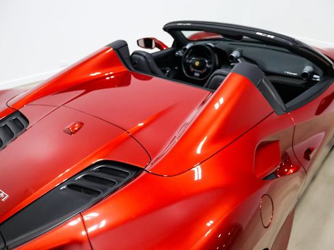 Used 2022 Ferrari F8 Tributo RWD image 67