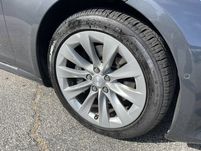 Used 2018 Tesla Model S 75D AWD/4WD image 5