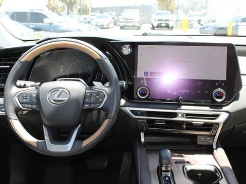 Certified 2024 Lexus RX 350 Premium w/ Convenience Package FWD image 14