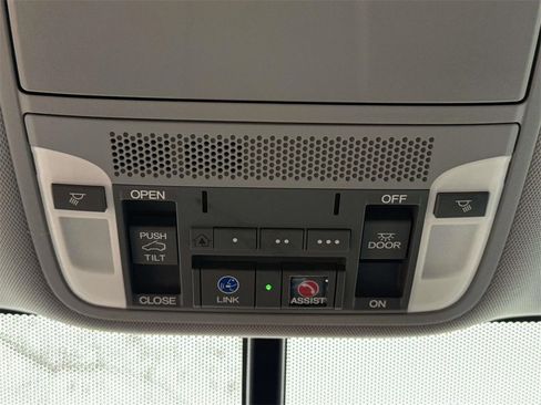 Used 2018 Acura RDX w/ Technology Package image 29