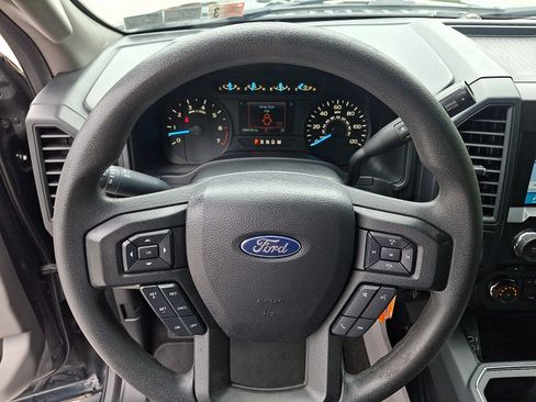 Used 2018 Ford F150 XL w/ Equipment Group 101A Mid AWD/4WD image 18