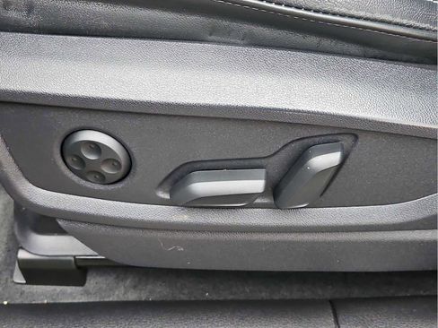 Used 2023 Audi Q5 2.0T Premium Plus image 16