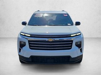 Used 2026 Chevrolet Traverse LT w/ Driver Confidence Package FWD video 2