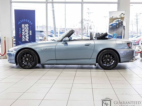 Used 2005 Honda S2000 image 7