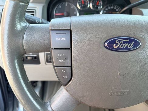 Used 2004 Ford Freestar SEL FWD image 15