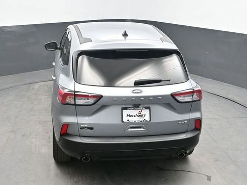 Used 2022 Ford Escape SE w/ SE Sport Appearance Package AWD/4WD image 20