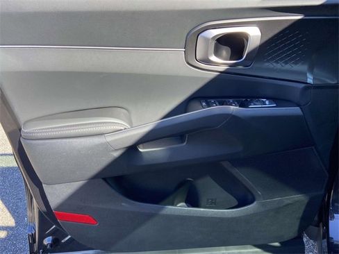 New 2026 Kia Sorento S image 11