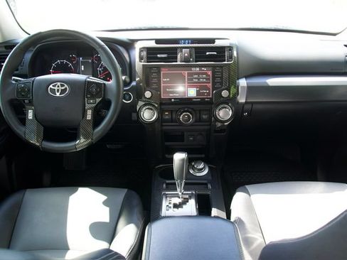 Used 2022 Toyota 4Runner SR5 Premium w/ Moonroof Package AWD/4WD image 12