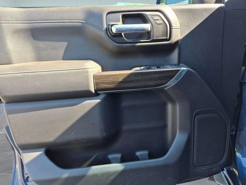 Used 2021 Chevrolet Silverado 1500 LT Trail Boss w/ Bed Protection Package AWD/4WD image 14