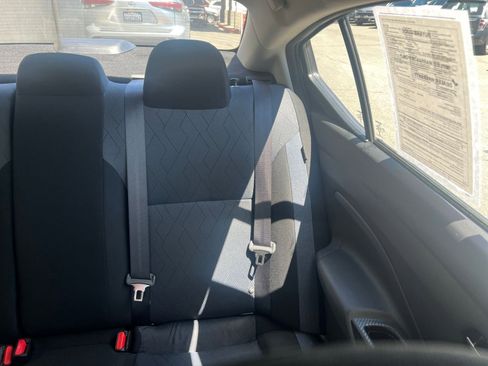 Used 2025 Nissan Versa SV FWD image 34