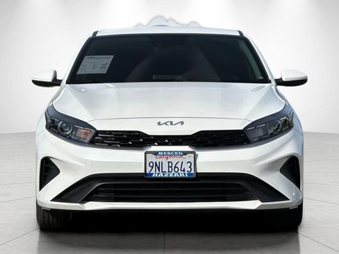 Used 2024 Kia Forte LXS image 8