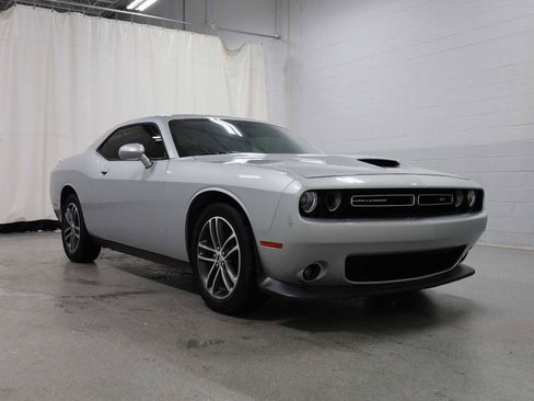 Used 2019 Dodge Challenger GT AWD/4WD image 13