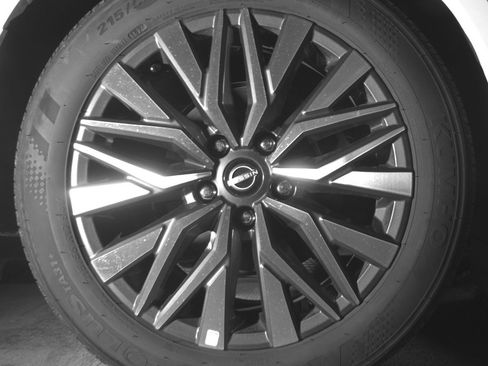 Used 2025 Nissan Altima 2.5 SV image 15