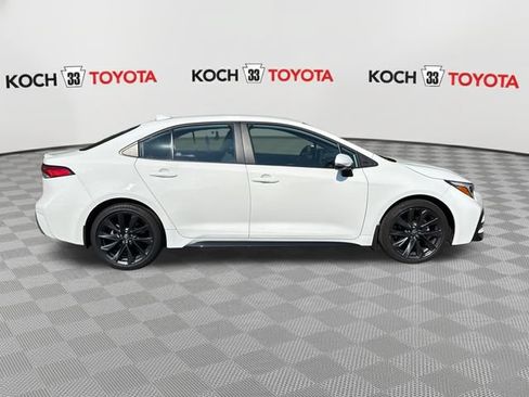 Certified 2024 Toyota Corolla SE FWD image 9