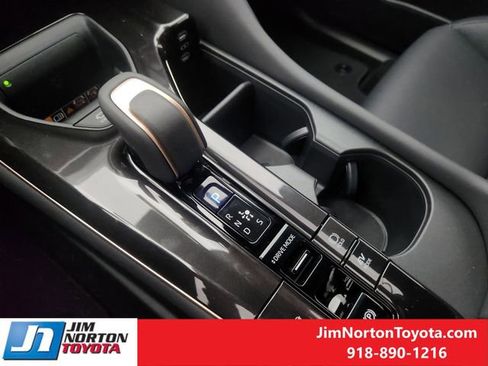 New 2026 Toyota Crown Signia image 16