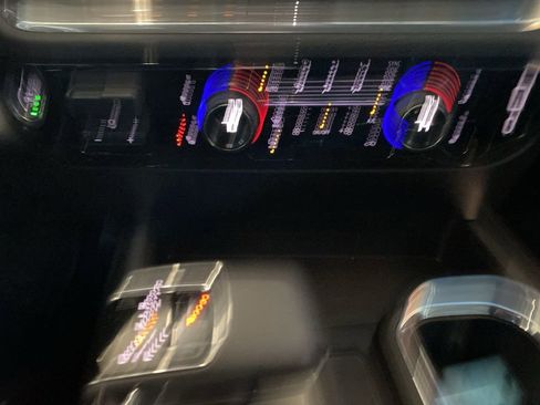 Certified 2025 Chevrolet Silverado 1500 RST image 7