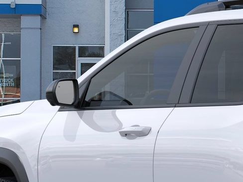 New 2026 Chevrolet Equinox LT w/ Midnight Edition FWD image 13