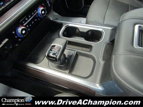 Used 2022 GMC Sierra 1500 SLT w/ SLT Premium Plus Package image 45