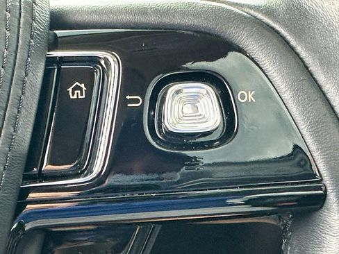 Used 2020 Lincoln Aviator Grand Touring w/ Equipment Group 302A image 18