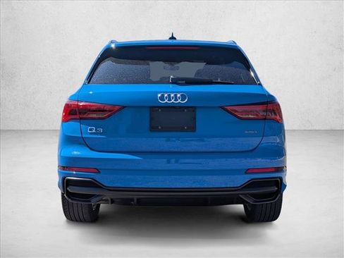 Used 2020 Audi Q3 2.0T Premium Plus w/ Premium Plus Package image 7