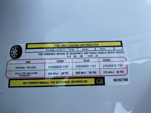 Used 2022 Jeep Wagoneer Series III w/ Flexible Seating Group image 40