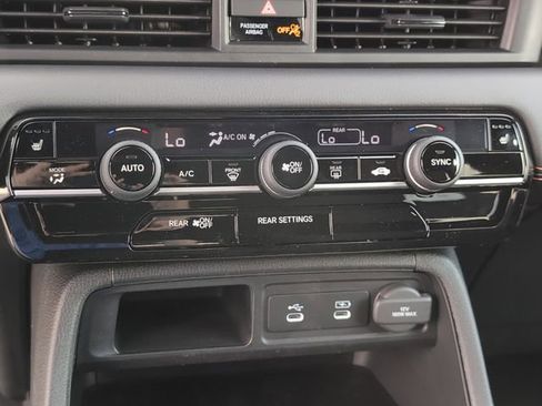 New 2026 Honda Pilot Sport image 19