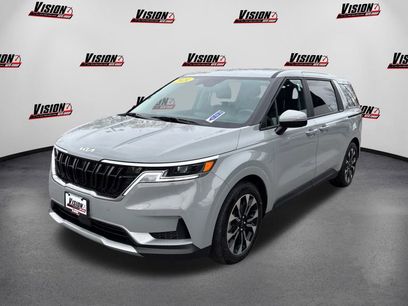 Certified 2024 Kia Carnival EX