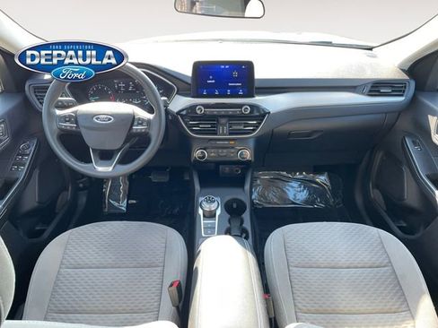 Used 2022 Ford Escape SE image 13