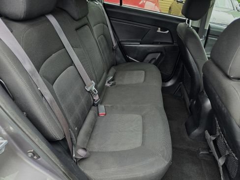 Used 2012 Kia Sportage LX FWD image 22