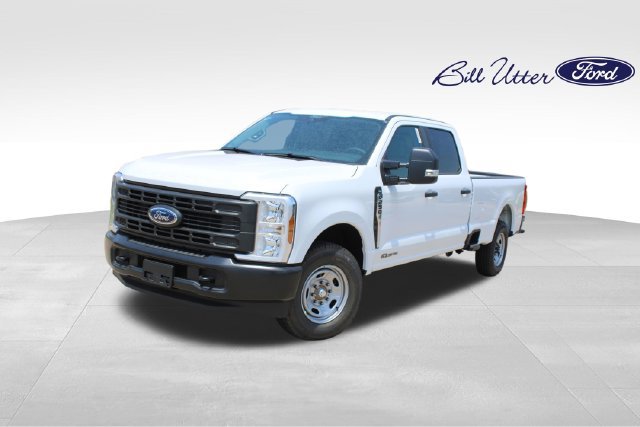 New 2026 Ford F250 XL w/ Camper Package RWD image 1