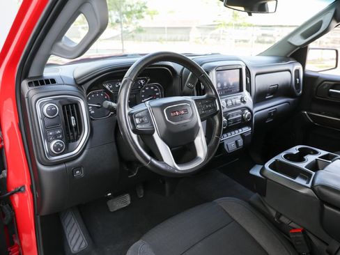 Used 2020 GMC Sierra 1500 Elevation RWD image 14