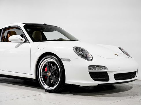 Used 2011 Porsche 911 Targa 4S AWD/4WD image 41