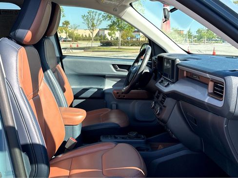 Used 2022 Ford Maverick Lariat w/ Lariat Luxury Package FWD image 22