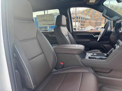 New 2026 GMC Sierra 2500 Denali w/ Denali Reserve Package image 34
