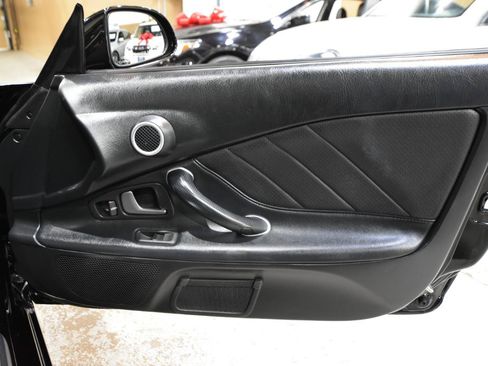 Used 2003 Honda S2000 image 29
