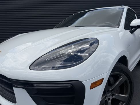 Used 2023 Porsche Macan Turbo AWD/4WD image 11